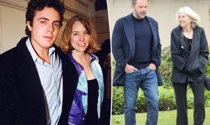 Mãe de Ben e Casey Affleck morre aos 83 anos após luta contra câncer de pâncreas