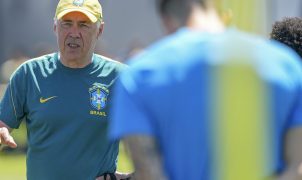 Ancelotti indica Martinelli como substituto de Paquetá contra Noruega; Raphinha volta ao banco