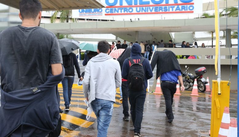 Fies 2026: inscrições para o segundo semestre se encerram nesta quinta-feira