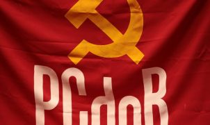 PCdoB oficializa apoio a Lula em convenção digital; PT confirma candidatura no domingo