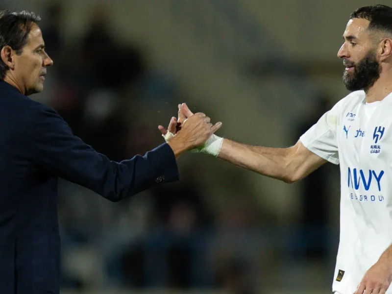 Benzema responde com ironia a boato sobre saída do elenco do Al-Hilal no Campeonato Saudita