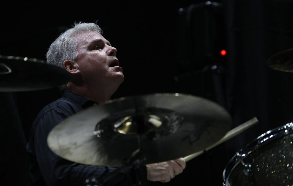 Baterista do Fugazi critica parceria da Vans com marca homônima: Surdo e insensível
