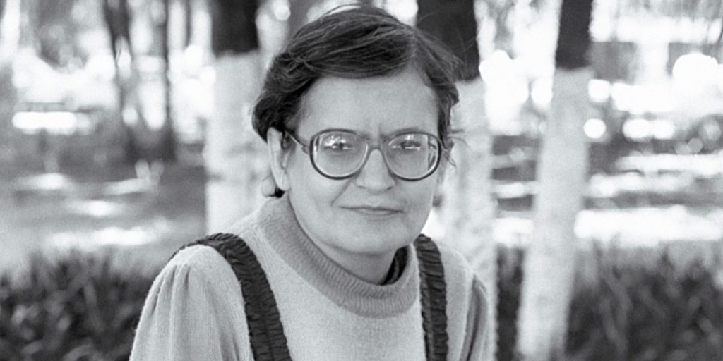 Flip homenageia Orides Fontela e resgata obra de poeta que viveu pela palavra