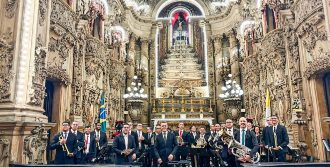 Rio Brass Band abre caminho para encontro mundial de bandas com concerto em igreja histórica do centro do Rio