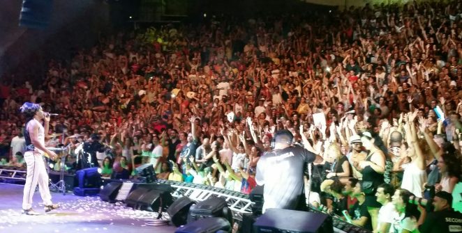 No Dia Mundial do Rock, cantores celebram a arte de emocionar multidões pela voz
