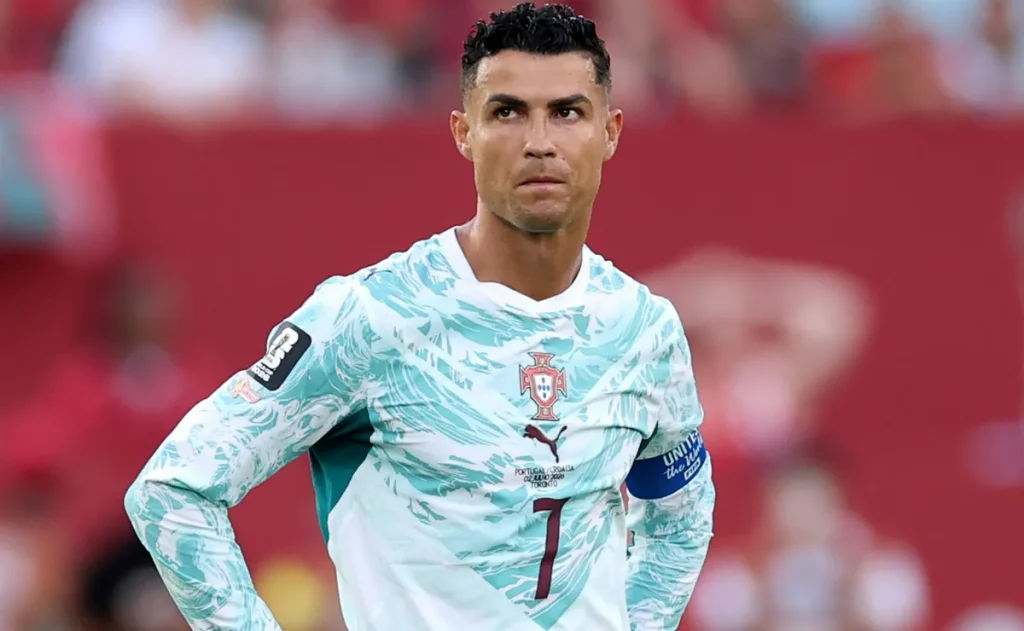 Saída de Cristiano Ronaldo da seleção pode gerar tragédia de marketing para Portugal, alerta especialista