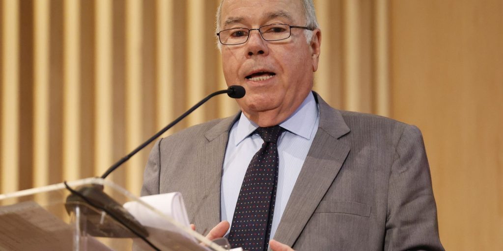 Em resposta aos EUA, Brasil afirma que tarifaço de 25% prejudicaria empresas americanas e defende Pix e STF