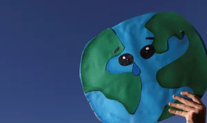 Ecoansiedade: o medo do futuro diante da crise climática já atinge mais da metade dos brasileiros