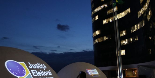 TSE firma acordo com big techs para intensificar combate à desinformação nas eleições de 2026