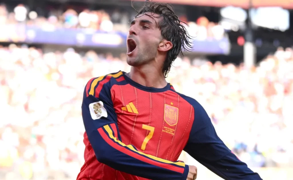 Ferran Torres repete feito de Mario Götze e decide final da Copa do Mundo contra a Argentina de Messi