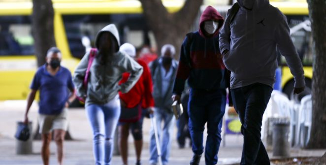 Inmet alerta para tempestades e granizo no Rio Grande do Sul com risco de tornados
