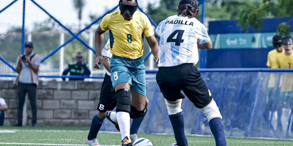 Brasil domina Jogos Parasul-Americanos com 110 ouros e fecha competição com vitória no futebol de cegos sobre a Argentina
