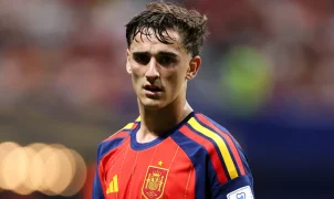 Gavi fica no banco: técnico da Espanha mantém time que deu certo e deixa jovem fora da final da Copa
