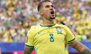 Howe admite incerteza sobre futuro de Bruno Guimarães e diz que quer manter o capitão no Newcastle