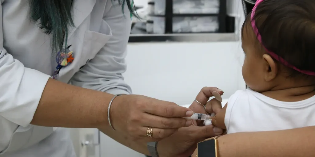 Unicef: 13,5 milhões de bebês não tomaram nenhuma vacina no primeiro ano de vida em 2025