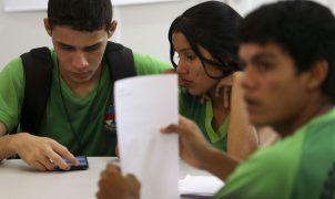 Inclusão digital no Brasil é marcada por desigualdade e exclusão, aponta pesquisa