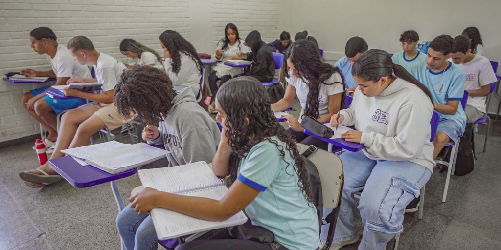 Prazo para escolas declararem dados do Censo Escolar 2026 termina nesta sexta-feira