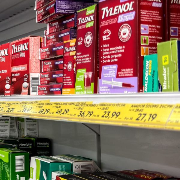 Conselho pede ao MPSP apuração de venda de medicamentos em máquinas