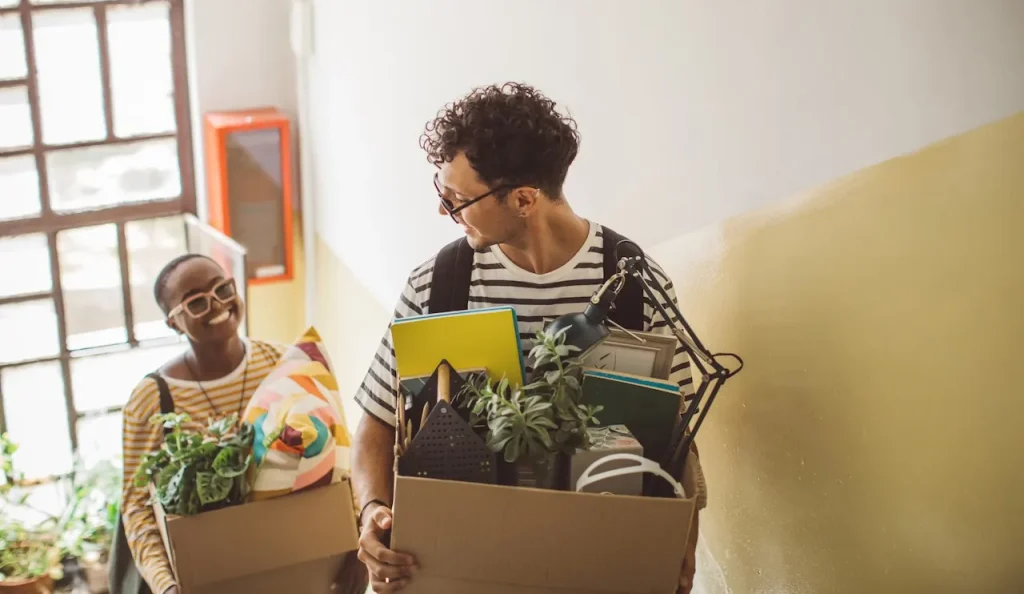 13 itens essenciais para o dormitório que os estudantes vão usar de verdade, a partir de R$ 55