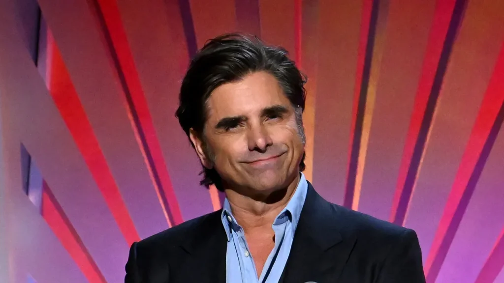 John Stamos explica por que nunca vai participar do Dancing with the Stars