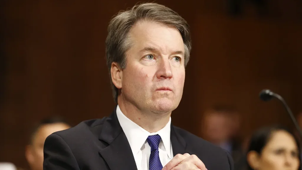 Suprema Corte barra decreto de Trump sobre cidadania por nascimento, mas Kavanaugh sugere caminho legislativo