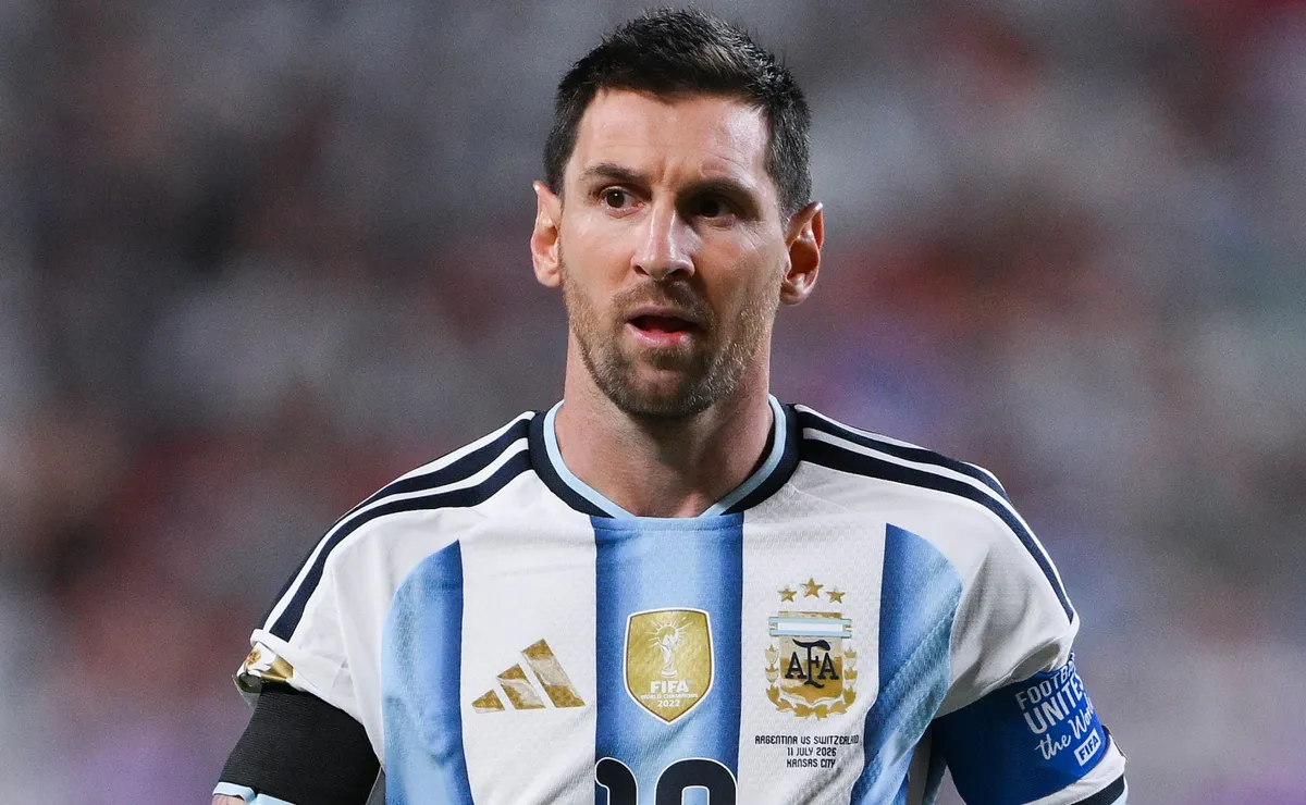Lionel Messi finalmente enfrenta a Inglaterra: o recorde da estrela argentina contra os outros campeões da Copa do Mundo