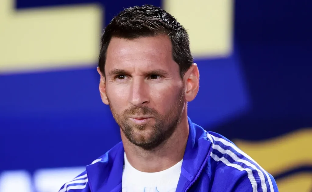 Messi aos 42 anos em 2030? Veja as idades dos jogadores da Argentina na próxima Copa e quem pode voltar
