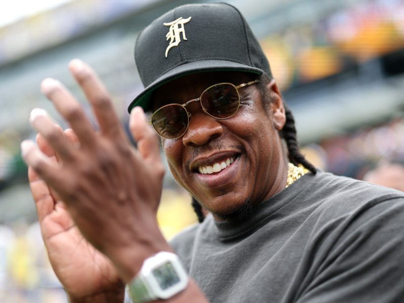 Jay-Z reúne Beyoncé, Nas, Alicia Keys e Blue Ivy em show histórico pelos 30 anos de Reasonable Doubt no Yankee Stadium