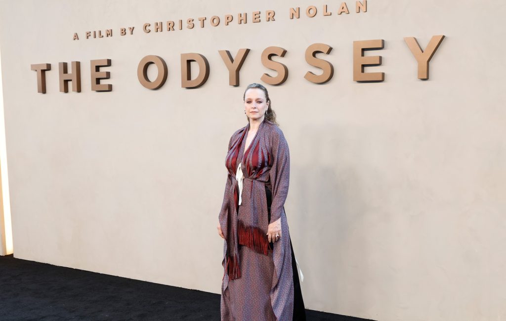Samantha Morton chora ao receber convite de Christopher Nolan para ‘The Odyssey’ e celebra ‘renascimento’ da carreira