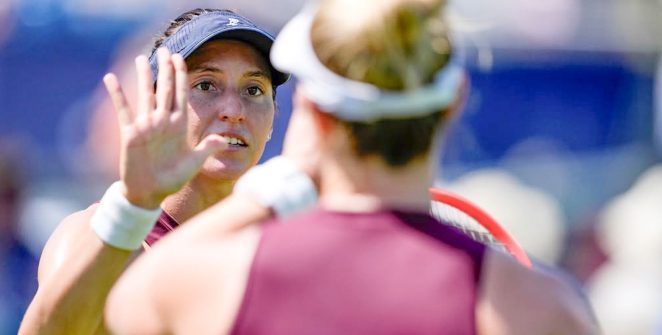 Luisa Stefani vence nas duplas e avança às oitavas em Wimbledon; Fernando Romboli é eliminado