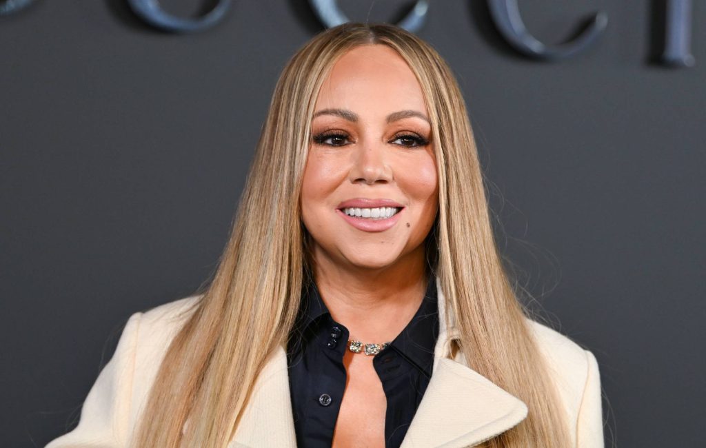 Mariah Carey lança edição de 30 anos de Daydream com gravações inéditas de sessões privadas