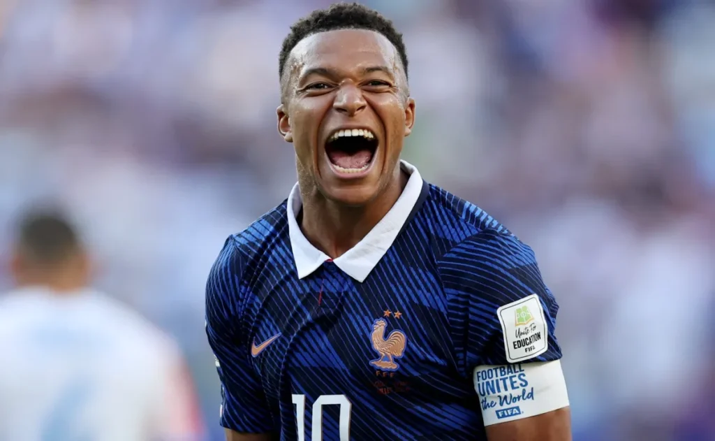 França e Inglaterra se enfrentam na disputa pelo terceiro lugar da Copa do Mundo de 2026; veja o ranking da FIFA