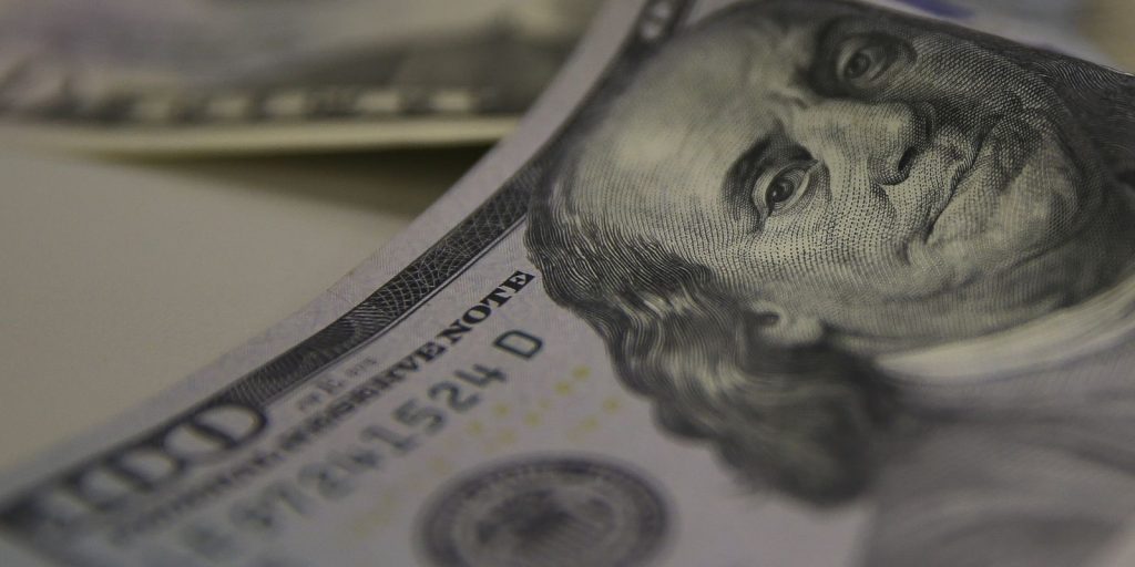 Tarifaço de 25% dos EUA sobre o Brasil entra em vigor; São Paulo e Santa Catarina concentram mais da metade do impacto