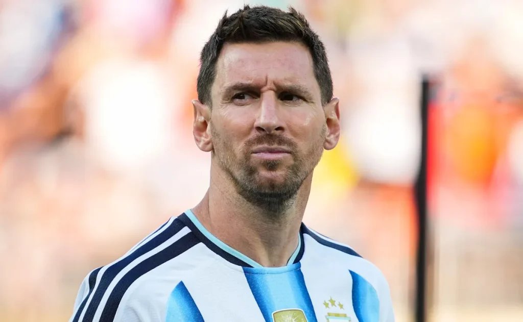 Pai de Mac Allister desmente teorias sobre discurso de Messi antes da final da Copa de 2026