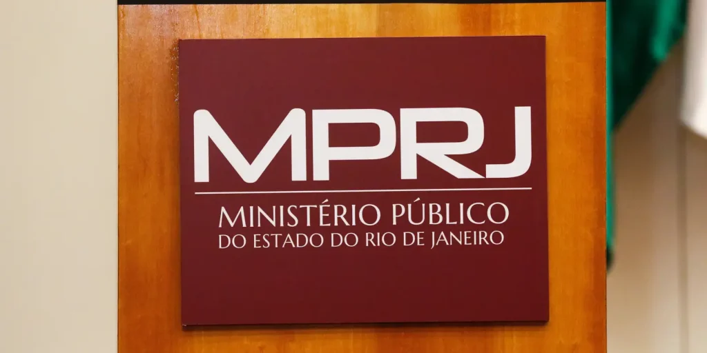 Justiça afasta presidente da Ceca e autoriza buscas contra ex-presidentes do Inea por suspeita de corrupção em licenças ambientais