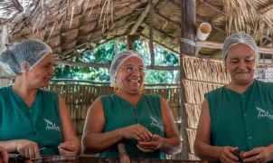 Ciência e tradição se encontram no Oeste do Pará para impulsionar biocosméticos e manter a floresta em pé