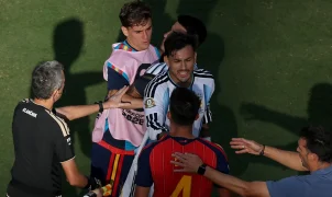 FIFA esclarece que Paredes não foi expulso na final da Copa de 2026, mas investigação pode render punição