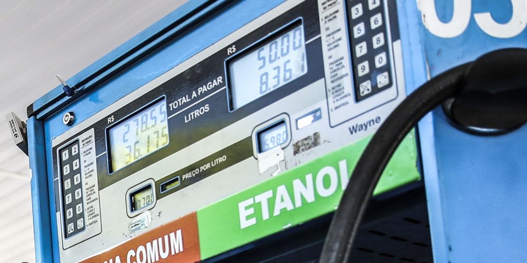 CNPE aprova aumento temporário do teor de etanol na gasolina para 32% por 180 dias