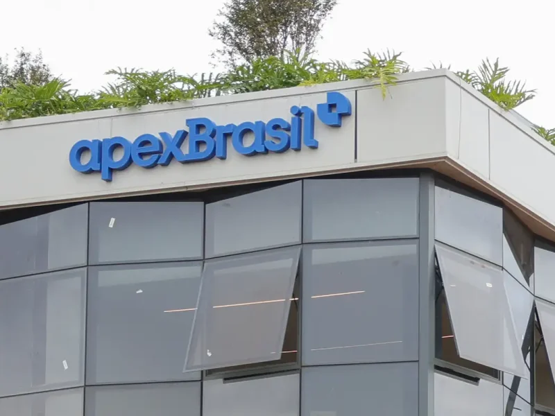 Tarifaço dos EUA atinge 52% das exportações brasileiras em São Paulo e Santa Catarina