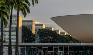 Recesso parlamentar se aproxima e Congresso deixa PEC 6x1, PL da Misoginia e MP do Frete sem votação