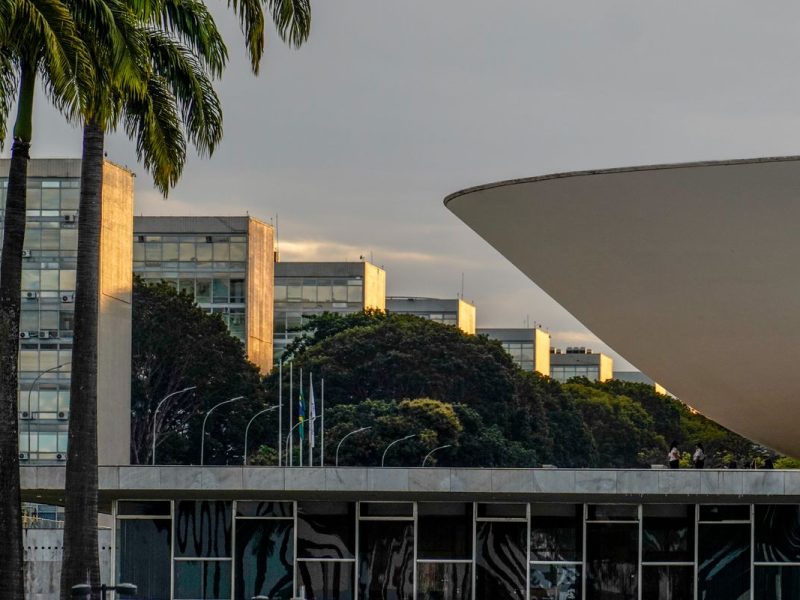 Recesso parlamentar se aproxima e Congresso deixa PEC 6x1, PL da Misoginia e MP do Frete sem votação