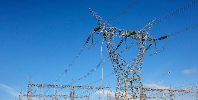 CMSE antecipa geração de 1,8 GW para conter riscos do El Niño e de guerras no setor elétrico