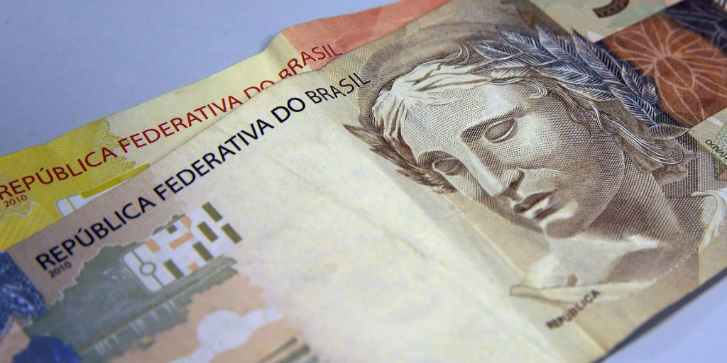 Saques na poupança superam depósitos em R$ 39,3 bilhões no primeiro semestre de 2026
