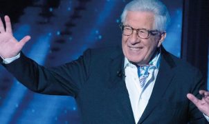 Morre Peppino di Capri, lenda da música italiana, aos 86 anos
