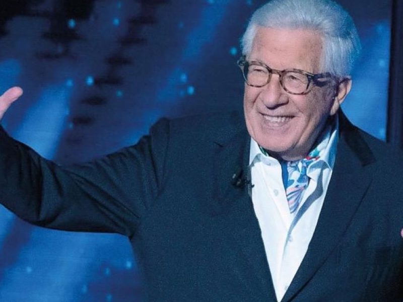 Morre Peppino di Capri, lenda da música italiana, aos 86 anos