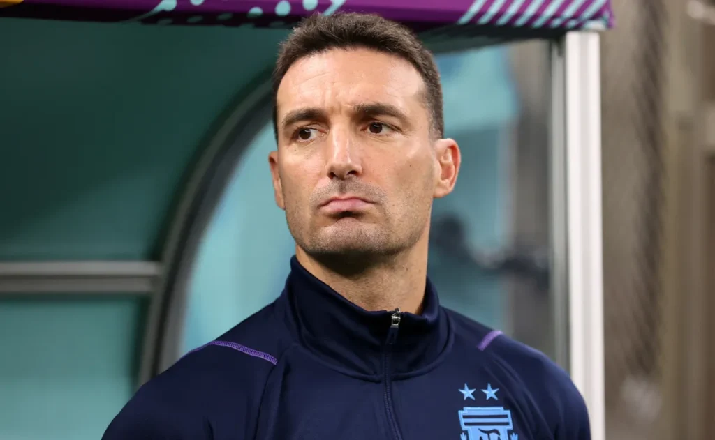Presidente da AFA afirma que Scaloni é o plano A, B e C da Argentina para o ciclo da Copa do Mundo de 2030
