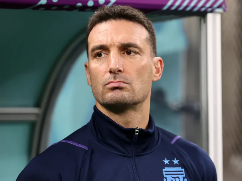Presidente da AFA afirma que Scaloni é o plano A, B e C da Argentina para o ciclo da Copa do Mundo de 2030