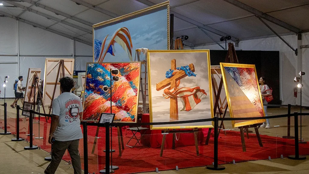 Artista pró-Trump pinta bandeira dos EUA que pode ser a maior já feita a óleo para os 250 anos do país