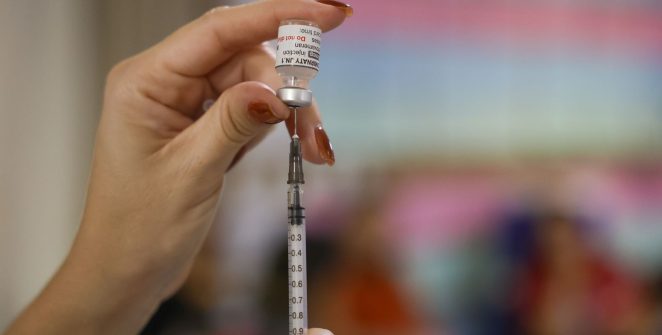 Prevalência de HPV cai pela metade entre jovens brasileiros após vacinação, aponta maior estudo da América Latina