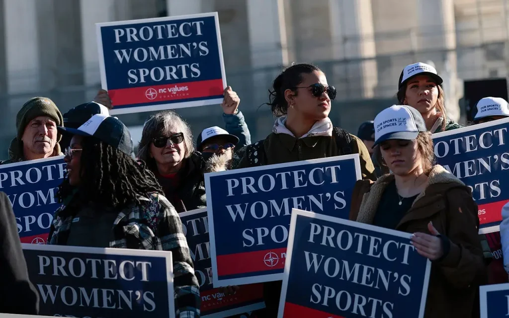 Suprema Corte mantém leis estaduais sobre esportes transgêneros e divide opiniões democratas